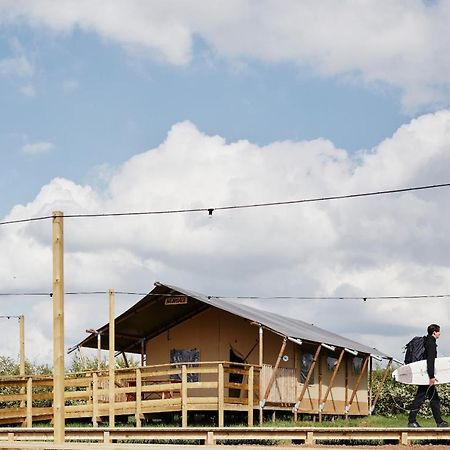 The Camp At The Wave Ξενοδοχείο Μπρίστολ Εξωτερικό φωτογραφία